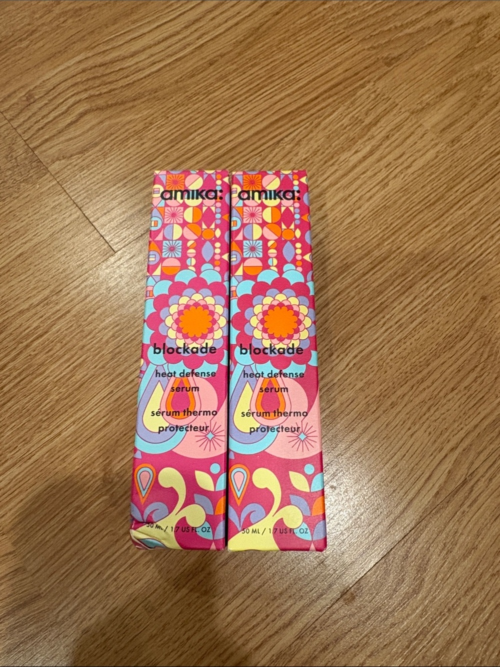 amika Blockade Heat Defense Serum - Pink, Orange, Yellow, Blue